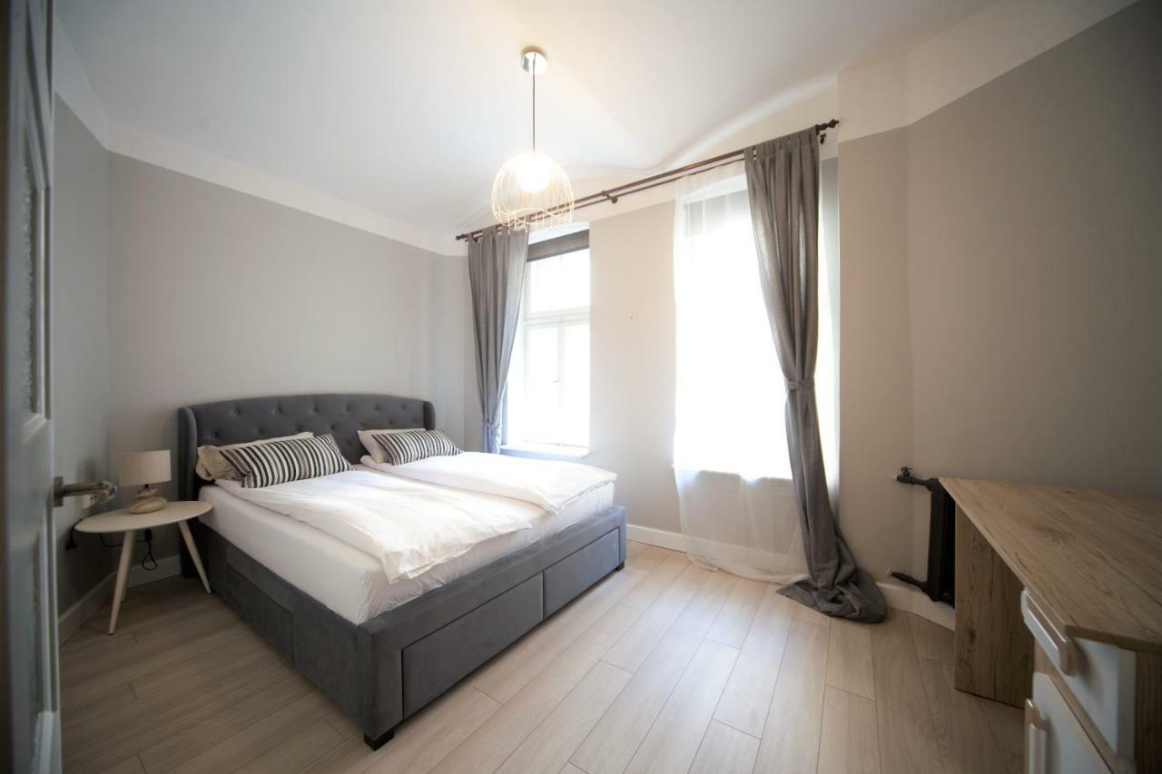 Valnu Street/old Town Apartamento *