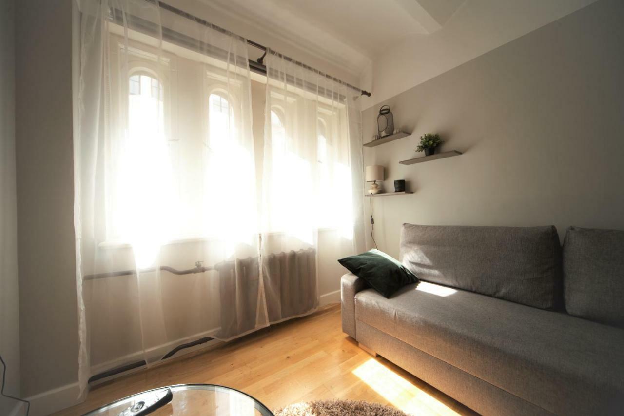 Апартаменти Valnu Street/old Town Рига